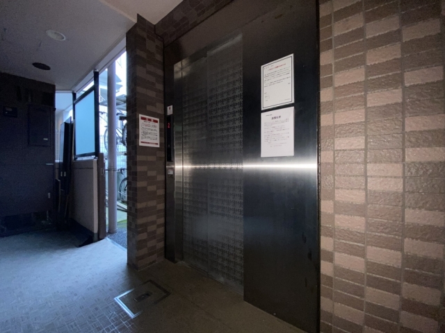 ■メインステージ西麻布の1階エレベーター