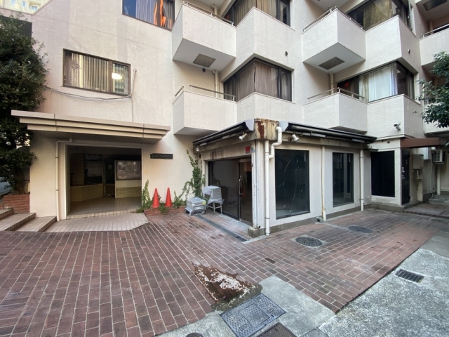 ■赤坂グリーンハイツのマンション前面_2