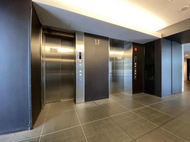 ■パークキューブ目黒タワーの1階エレベーター